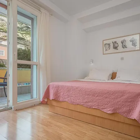 Apartment Mateljak *