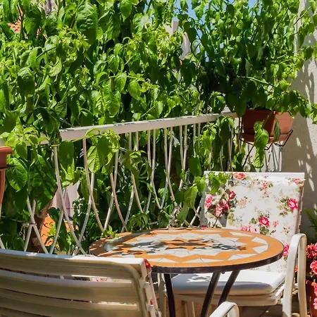 Mateljak アパート *