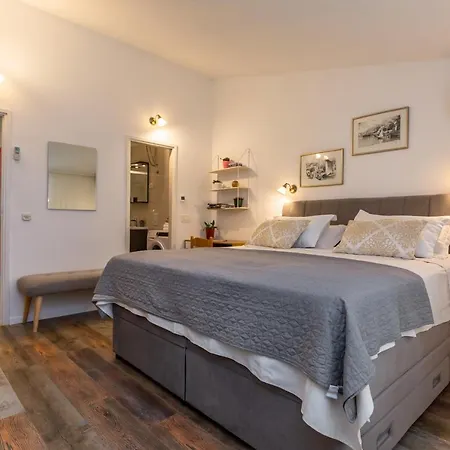 Mateljak マカルスカ