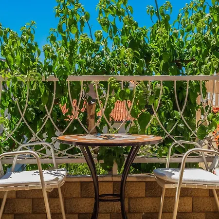 Mateljak アパート